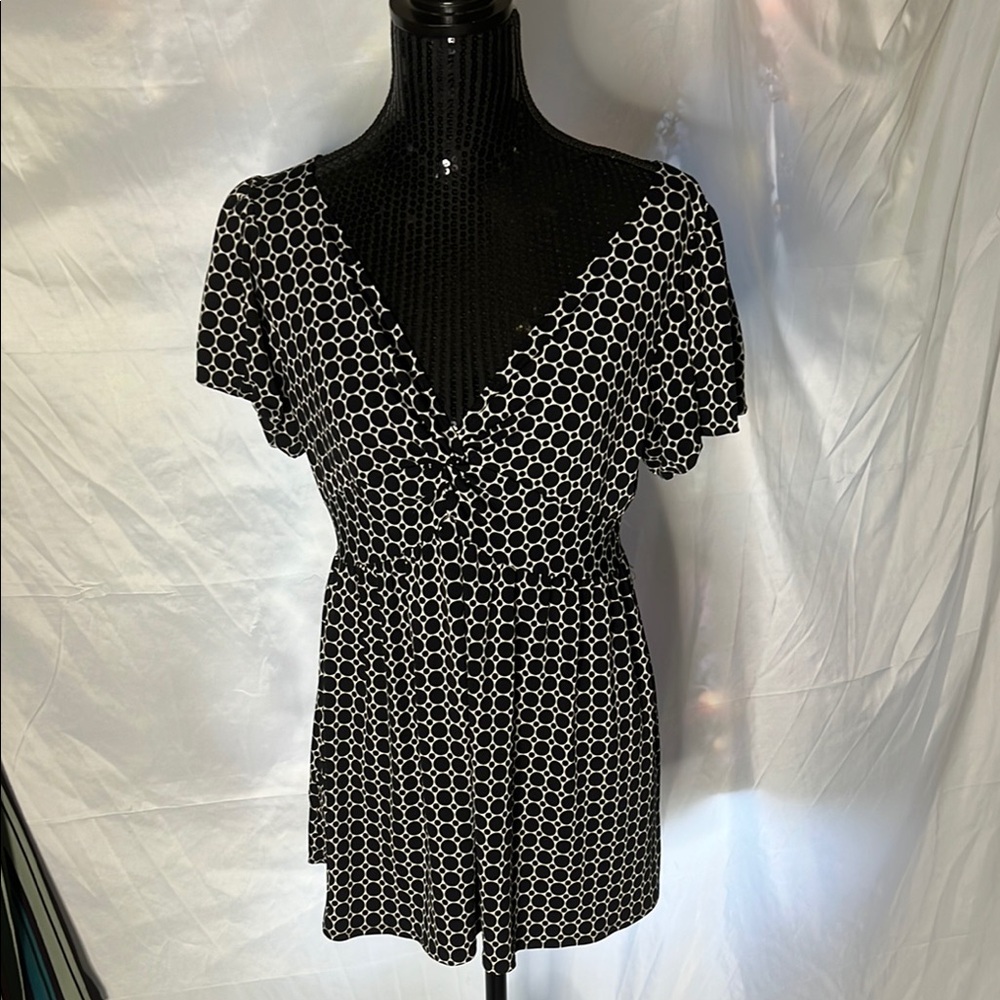 Elegant Black and White Polka Dot Women's Top